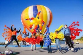 �ӂ��M�C���̌��u�V���Ȋό��X�^�C����Ăł����v ����E���s�ŃC�x���g