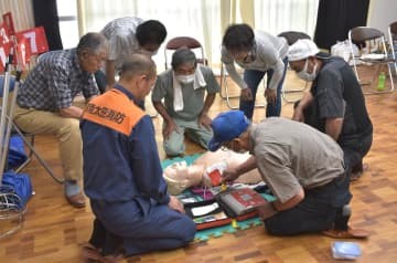 消火器やAED体験 住民60人が防災訓練 茨城・常陸太田 | ORICON NEWS