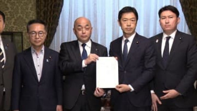 ストレスを可視化！？話題の「ストレスミラー」体験レビュー＆2025年夏のドラマ注目作、新酒ペアリングまで！