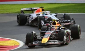 �p�c�T�B��13�ʁA�s�A�X�g��V�@������F1�̃x���M�[GP