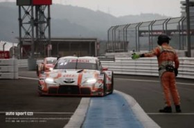 uŌ5vEMMŃgbvǂRA2ʁ^4GT500j[X2