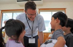 �q�ǂ����獂��҂܂ŉp���������A�����J�l�j���@�A�j���D���������ė������u�߂����ᗎ�����񂾁v���R��