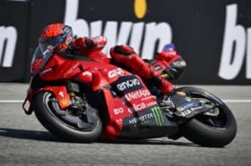 �X�v�����g��M.�}���P�X�������BKTM�A�R�X�^��2�A���g�b�v3����^��13��I�[�X�g���AGP