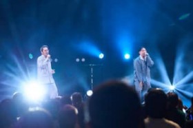 �R�[���X�O���[�vDEEP���S�s�s�ŊJ�Â����X�y�V�������C�u�wDEEP LIVE TOUR 2025 �`COLOR�`�x������