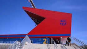 ���E�I�����o���Z���i�A�w6000�l���e�X�^�W�A���x�ł̃��[�O��J�Â��ً}����I�{���n���C���Ԃɍ��킸