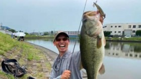 �X�e���X�y�b�p�[65S�g�}�f�B�E�H�[�^�[�`���[���h�̃e�X�g���ŏI�i�K�I �J���̂�����������B