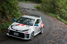 �g���^GR�AMCC���Ҋl���̑�|������3�ʂŃV�[�Y������߂�����B����^�q��5�ʊ����^JRC��8�퍂�R