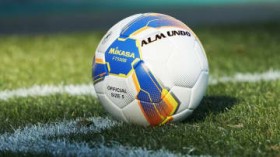 �S�����Z�T�b�J�[�I�茠��21��ډ����}�l�[�W���[�A�r�[�ǎ�����͂ǂ�Ȑl�H�u�|�J���X�G�b�g�v��CM�ȂǂŘb���18��