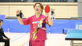 ���{��E�ɓ��甎�A���m�H�Ƒ�E�J�_�C�^�ɋt�]������4�����聃�싅�E�S���w2025/�j�q�V���O���X���X������