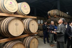 �����Ă��炦�邩�H�V���́u�E�C�X�L�[�̒��v�錾�@�L�ʂ��ꂱ��E�H�A�����������̌��c�A�[