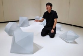 �y�C���^�r���[�z�u�|�P�����~�H�|�W�v�o�i��ƁE�V���L�L����i49�j�@�K���X�̕s�v�c�Ȍ������ā@����