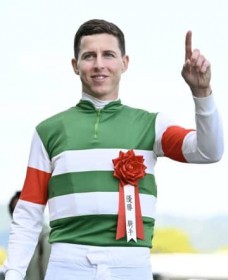 JRA�A���[���R����R���~�@���ŕڂ̎g�p�񐔐����𒴉�