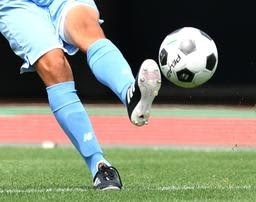 �T�b�J�[�E�S�����Z�I�茠�@���ɑ�\�̐_�ˍO�ˁA�����2�A�e�_���O����p�Ƒΐ�