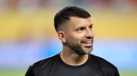 �I�X�J���̉^���́H�S���a�ň��ނ�]�V�Ȃ����ꂽ�X�^�[�I��5��