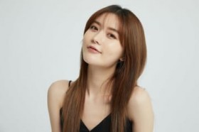 ���N�`���Ńj�L�r������H�傫�Ȏs�ꌩ����������C�O�Ō����J�������M�\�������f�B�A