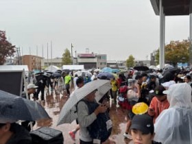 �yNew Road�z���V�[�Y������͋��ȉJ?3�N�Ԃ�̂�����܃}���\��