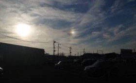 �ǂ����Ƃ��N����O�G��H�@�Q�n�E�O���s�̏��Ɂu�ʉ_�v��