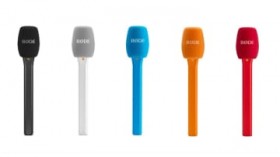 R?DE�A�u���C�����X�}�C�N���v���M�@���n���h�w���h�}�C�N�ɕϊ�����uInterview Micro�v�����B5�F�W�J�̐�p�A�_�v�^�[