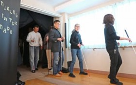 �Ȃ���̑�؂��@�ÈłŎ����@�ӊw�Z�Łu�_�C�A���O�E�C���E�U�E�_�[�N�v