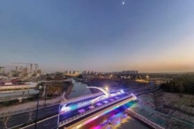 ���񎮉����u�O?�`���v�������\��C�s