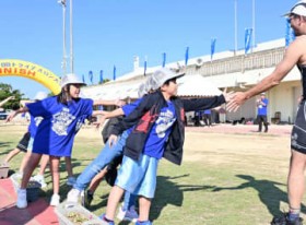 [����days]�Ί�Ńn�C�^�b�` ����E�ɐ�����