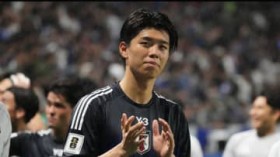 ���{��\�̍���K��A�v���~�A�f�r���[�͂��H���䂩�畜�A�Ŕ���J�����ɏo��I