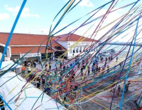 [����days]���N�̍ĉ��� ����E�ɐ�����