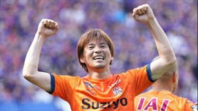 �����G�X�p���X�ޒc�E���M�m�����}MYFC�ڐЁH����q�͐V�ē����ڔ����u�悭�c�v