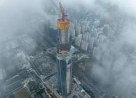 �C���̍��w�r���u�C�쒆�S�v�A�R�A�`���[�u�\���̎�̍H���������\����