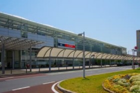 ���Ύs�w���̐X�ɃC�I���̐V���Ǝ{�݁u�����v���o�X����A2026�N�H�J�ƂցI�q��Đ��тɊ������C�I���s�s�^SC�̖��͂Ƃ́H