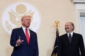 ��7?9����GDP4.3�����@�������A�s��\�z����L��