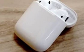 ������C���z����T���c���Ƃ����uAirPods�v�������E���c�J��?�H�c��`?�D�y�s�ց@�ʒu���Œǂ��������ł���