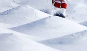 ���[�O��W�t�̕ĉ���ύX�@��s���ŁA�G�A���A����