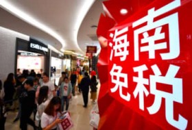 �C��E�O���̖ƐœX���㍂��5���A����1�����˔j