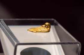 2700�N�O�̕���?1����Ɋւ���l�Êw�������ʓW���k���ŊJ��