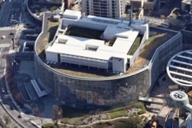 �e������3�N�A���������u3���v�@25�N�A�r�f�I���T�[�`