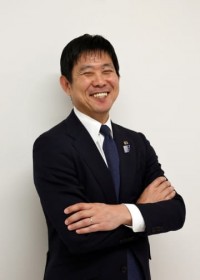 �X�ۊēu���E�ɒ��߂�K���Ȏd���v�@�T�b�J�[�k����W�t6���J���A�����ē��{�̌ւ�Ɂy�C���^�r���[�z