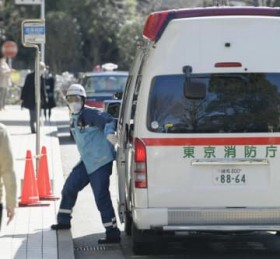 �݂��A�ɋl�܂点7�l���~�}�����@�������h���A80�㏗�����S