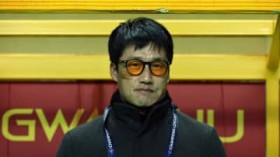 �u�A�b�v������M�����N�V�[�Ɂc�v�؍��Œ����H�V�ē��L�҉�Łg�X�}�z�ύX�錾�h�����Ęb���