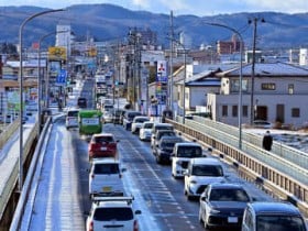 ���k���A����̉e����12���Ԓ��ʍs�~�߁@����4���ł͐���X�^�b�N