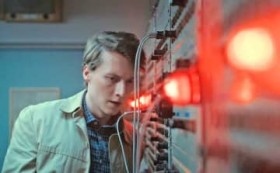 �y���⌀��E���n�v���q�̉f��R������?�z�w�v���n�̏t�x���剻�̔M�͋����Ȃ�