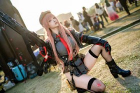 �y�R�X�v���z���r�����q�b�v�Ŗ�����|�[�W���O���������Ȃ��I���`�����́wNIKKE�x���s���X�^�C���b�V���ł����������y�ʐ^6���z