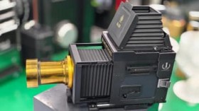 SMARTFLEX�A8�~10��^��჌�t�J�����𔭕\�B���E��2�@��ڂ�8�~10��჌�t