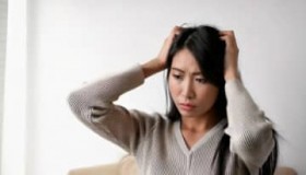 8000�~�̉�v�Łu�������o�����ق肱�����Ă��܂����v�N��j���@�S�z�x�����������A2���ڂŐ��Z���悤�Ǝv�������c�c