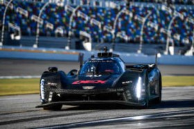 �W���[�J�[�~2�ő啝���ǁB�L���f���b�N�̃{�X���wV�V���[�Y.R�x�̐V�G�A���p�b�P�[�W�̑_�������