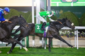 �y1351�^�[�t�X�v�����g�z���{�Ő撅�̓����N���X�e�B�[�k��2���c�������̂̓C�M���X�̃A�i�t