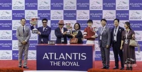 ���c�W�I�[�i�[������I�u���܂����I�v���n�t�H�[�G�o�[�����O��UAE�_�[�r�[V