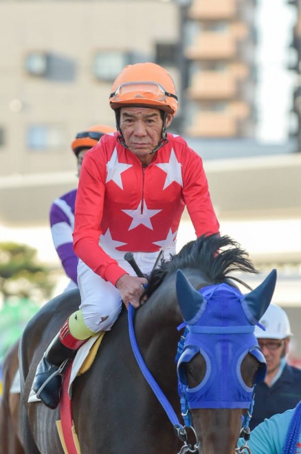 【TCK】的場文男騎手が競馬開催期間外における不適切な行為により乗り替わり