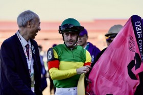 �yBC�W���x�i�C���^�[�t�X�v�����g�z�X�t�u�O�ɓ����Č����������v�G�R���W�[�N��8���s��