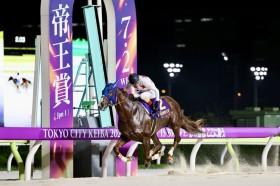 �y�鉤�܁z�~�b�L�[�t�@�C�g����G1�����e